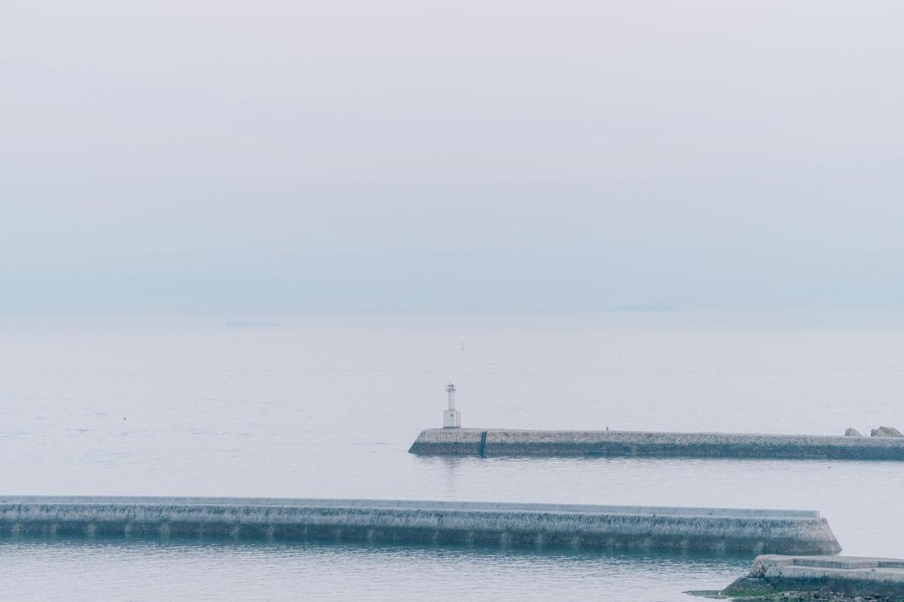 Отель Nipponia Tomo Port Town Фукуяма Экстерьер фото